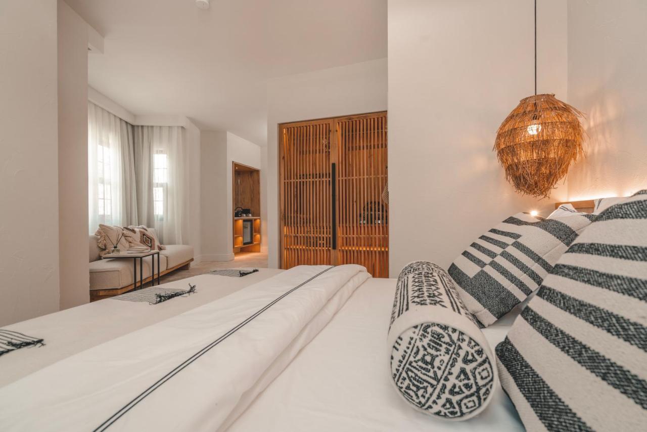6 Rooms By Azumare Side Esterno foto